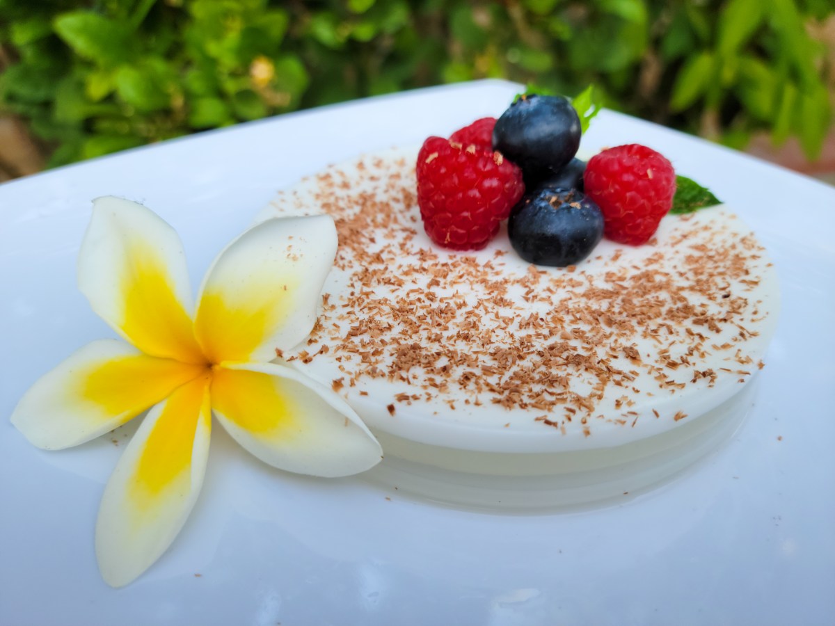 Mama’s Vietnamese Coconut Jello (Rau Câu&nbsp;Dua)